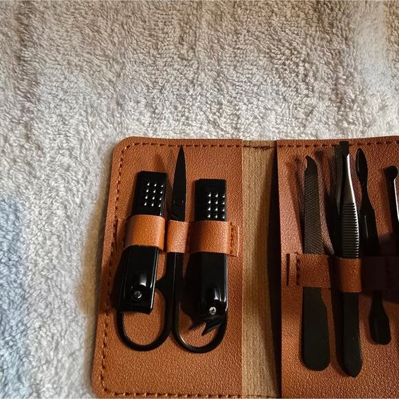 Manicure kit - Picture 4 of 5